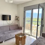 דירה With Pool View In Rradhime Vlorë
