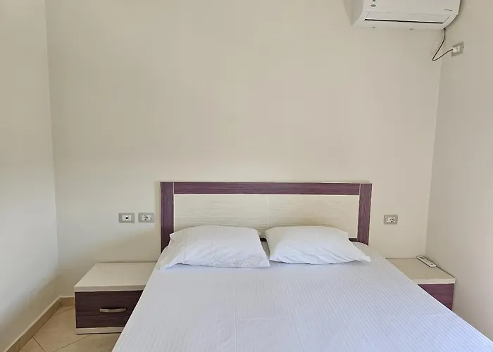 With Pool View In Rradhime * Vlorë