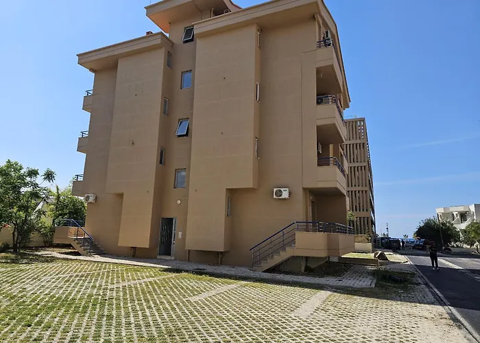 Lägenhet With Pool View In Rradhime *